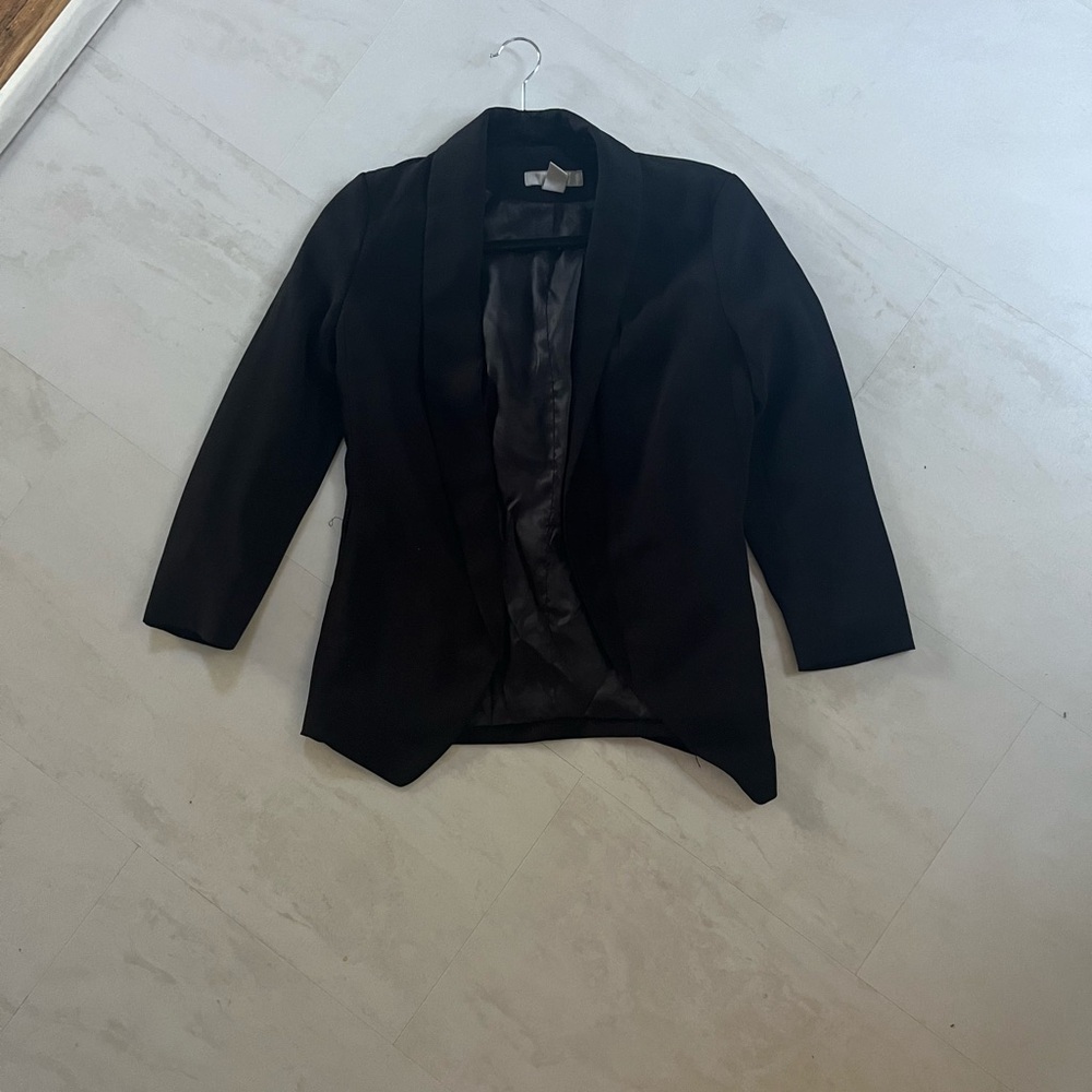 H&M blazer size 2 black